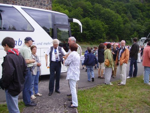 DIGITAL CAMERA
