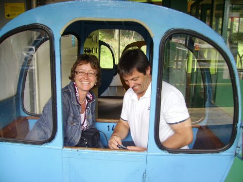DIGITAL CAMERA